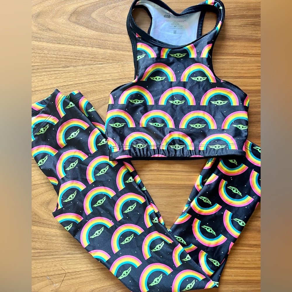 Girls' Goldsheep Baby Yoda Rainbow Crop Top and Legging Set - Size Medium (7/8)
